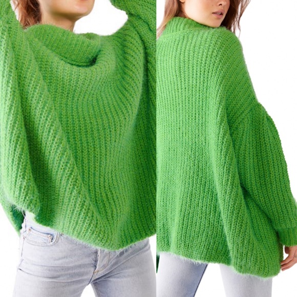 Free People Sweaters - FREE PEOPLE Oversized Oasis Tunic Sweater